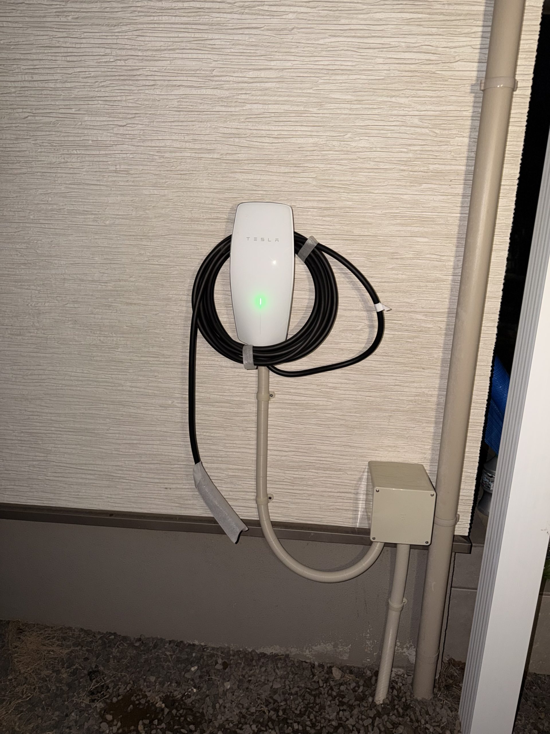 テスラウォールコネクター設置
